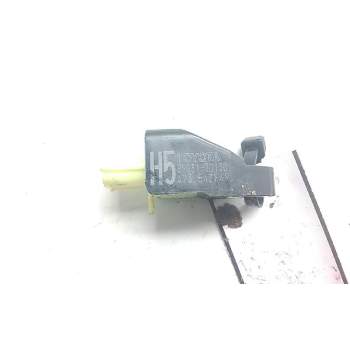 Recambio de sensor impacto airbag para toyota yaris hybrid feel referencia OEM IAM 898310D130  