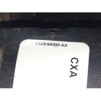 Recambio de tapa exterior combustible para land rover discovery 5 referencia OEM IAM CX239A095AA  