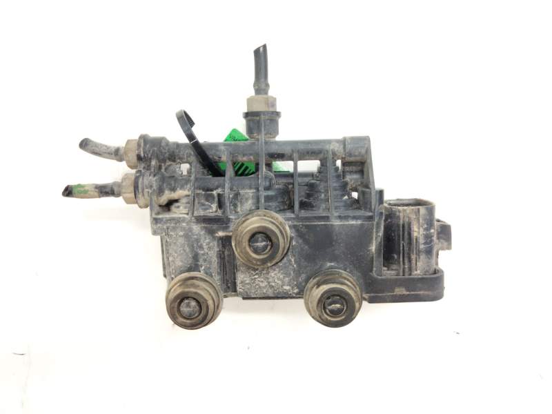 Recambio de valvula suspension para land rover discovery 5 referencia OEM IAM RVH000055  