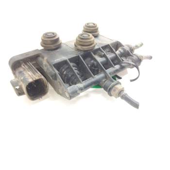 Recambio de valvula suspension para land rover discovery 5 referencia OEM IAM RVH000055  