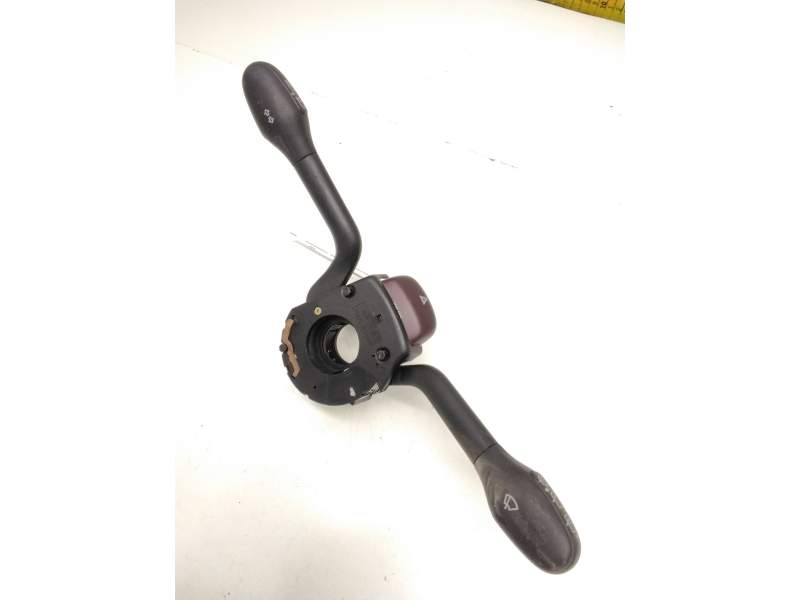 Recambio de mando luces para volkswagen golf iii berlina (1h1) referencia OEM IAM 1H6953503AA 357905851D VWLK101