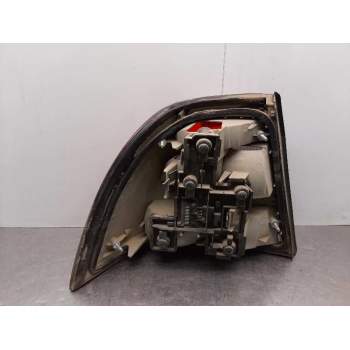 Recambio de piloto trasero derecho para opel vectra b berlina sport (1999) referencia OEM IAM 62145  