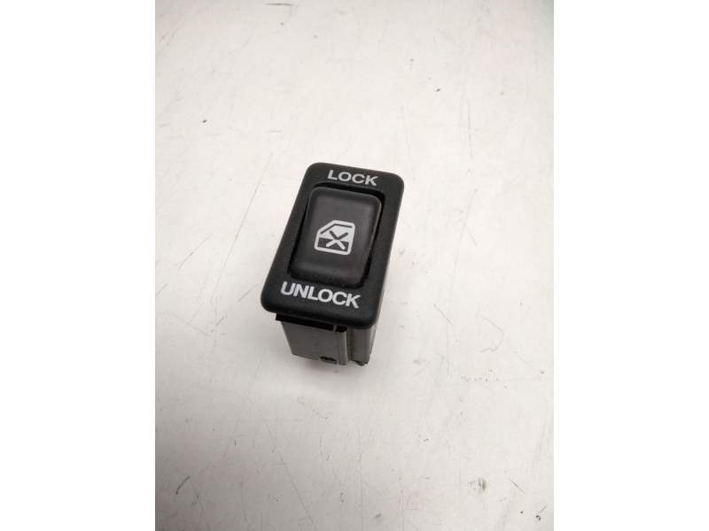 Recambio de mando elevalunas delantero derecho para nissan almera ii (n16) 2.2 dci referencia OEM IAM PA04081703  