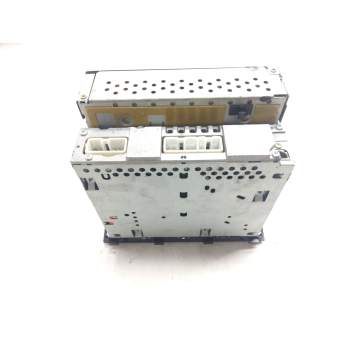 Recambio de sistema audio / radio cd para lexus is200 (ds2/is2) referencia OEM IAM 8612053150  