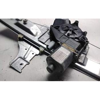 Recambio de elevalunas delantero derecho para peugeot 208 style referencia OEM IAM 9674254380  