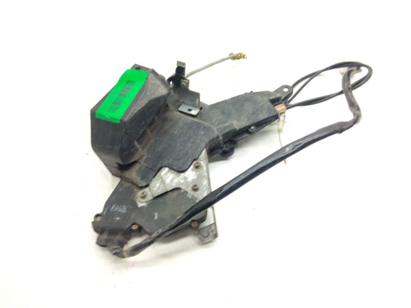 Recambio de cerradura puerta delantera derecha para lexus is200 (ds2/is2) referencia OEM IAM 6903053090  