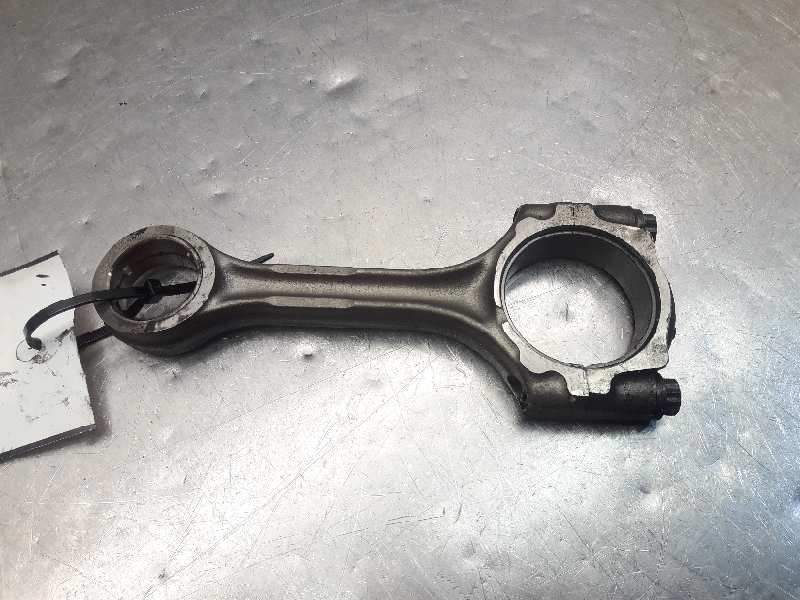 Recambio de biela para toyota yaris 1.4 turbodiesel cat referencia OEM IAM  1NDVT 