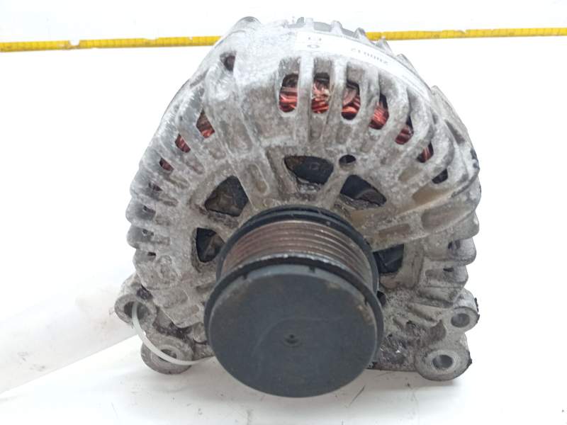 Recambio de alternador para seat altea (5p1) 1.9 tdi referencia OEM IAM 06F903023C  
