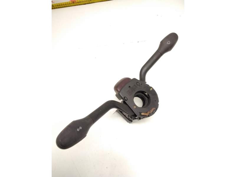 Recambio de mando luces para volkswagen golf iii berlina (1h1) referencia OEM IAM 1H6953503AA 357905851D VWLK101