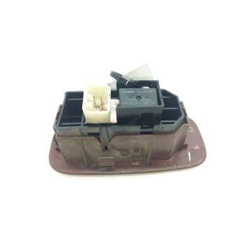 Recambio de mando elevalunas trasero derecho para lexus is200 (ds2/is2) referencia OEM IAM EP262430P  