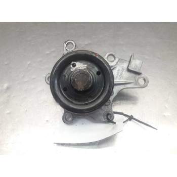 Recambio de bomba agua para toyota yaris 1.4 turbodiesel cat referencia OEM IAM  1NDVT 