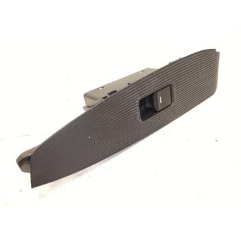 Recambio de mando elevalunas trasero izquierdo para mazda cx-5 (kf) 2.2 d referencia OEM IAM KD4766380  