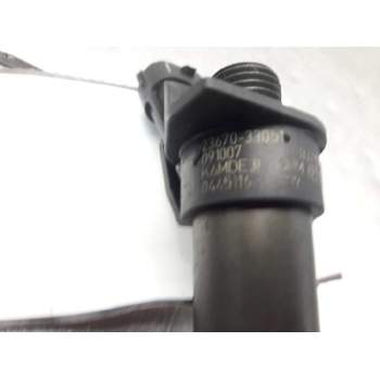 Recambio de inyector para toyota yaris 1.4 turbodiesel cat referencia OEM IAM 23670-33051 1NDVT 