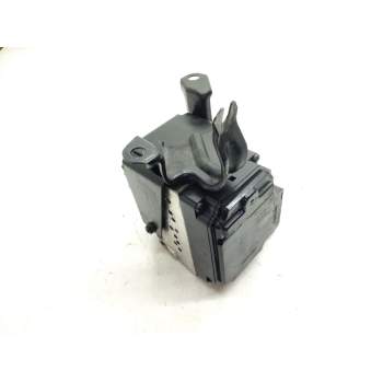 Recambio de abs para lexus is200 (ds2/is2) referencia OEM IAM 4454053100  