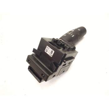 Recambio de mando limpia para mazda cx-5 (kf) 2.2 d referencia OEM IAM KD4717F899  