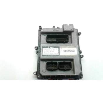 Recambio de centralita motor uce para iveco stralis 430 referencia OEM IAM EDC7UC311110 0281B01535 PA1612P33V500