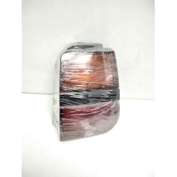 Recambio de piloto trasero derecho para mitsubishi galloper (hyundai) santamo referencia OEM IAM 92402M20  