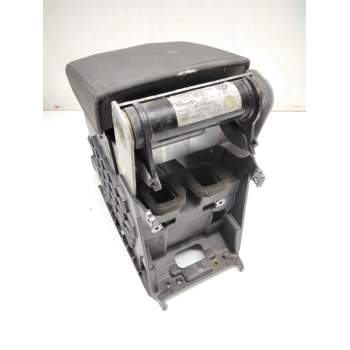 Recambio de apoyabrazos central para volkswagen golf v (1k1) 2.0 tdi referencia OEM IAM 5M0864251A  