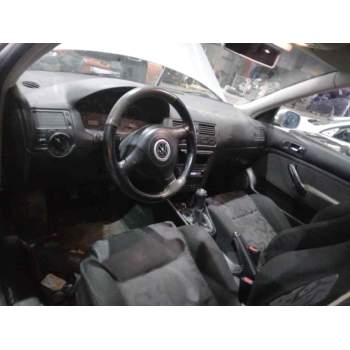 volkswagen bora berlina (1j2) del año 1999