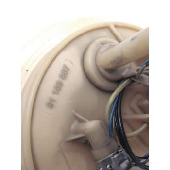 Recambio de bomba combustible para audi a3 (8p1) 2.0 tdi referencia OEM IAM 81189887  