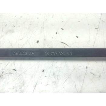 Recambio de brazo limpia delantero derecho para peugeot 208 style referencia OEM IAM 9673292080  