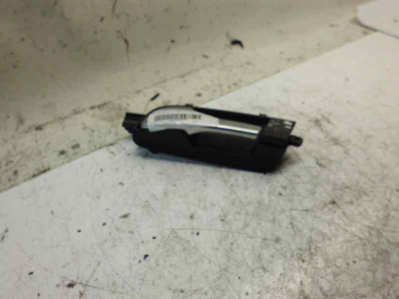 Recambio de maneta interior delantera izquierda para audi a3 (8p) 1.9 tdi referencia OEM IAM 8P3867019  