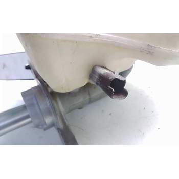Recambio de bomba freno para peugeot 208 style referencia OEM IAM 0204054032  