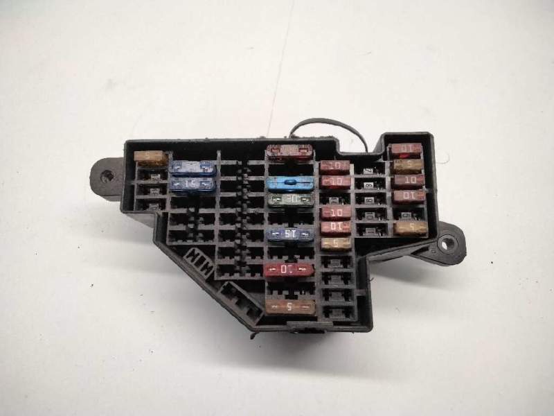 Recambio de caja fusibles para audi a3 (8p) 1.9 tdi referencia OEM IAM   