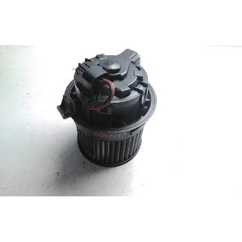 Recambio de motor calefaccion para peugeot 208 style referencia OEM IAM T1013140A  