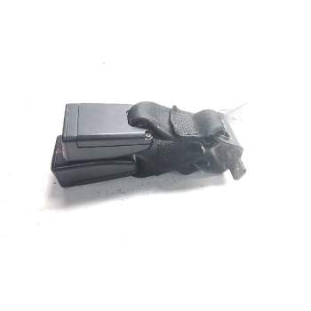 Recambio de enganche cinturon trasero derecho para peugeot 208 style referencia OEM IAM   