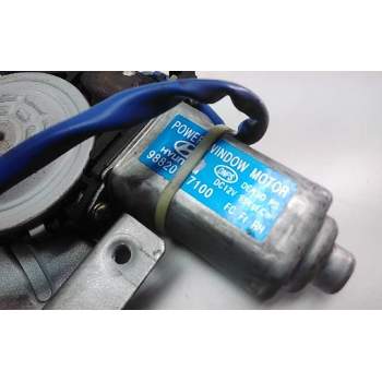 Recambio de elevalunas delantero derecho para hyundai matrix (fc) 1.5 crdi 16v gls referencia OEM IAM 9882017100  