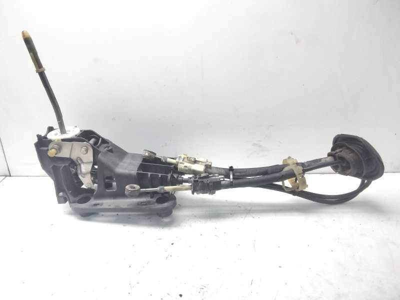 Recambio de palanca cambio para peugeot 208 style referencia OEM IAM   