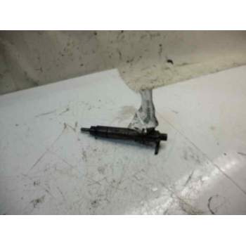 Recambio de inyector para iveco daily combi 1989  2.5 turbodiesel referencia OEM IAM   