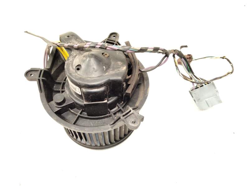 Recambio de motor calefaccion para nissan interstar furgoneta (x70) dci 90 referencia OEM IAM 133974W  