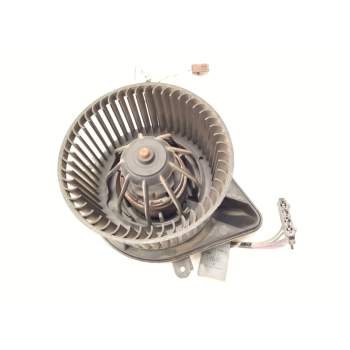 Recambio de motor calefaccion para nissan interstar furgoneta (x70) dci 90 referencia OEM IAM 133974W  