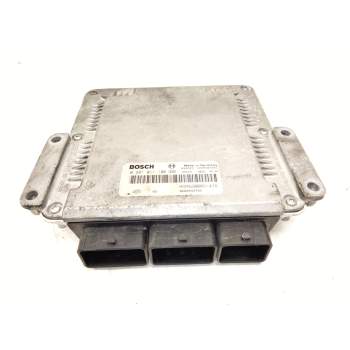 Recambio de centralita motor uce para nissan interstar furgoneta (x70) dci 90 referencia OEM IAM 8200243785 0282011106 