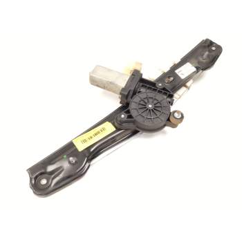 Recambio de elevalunas trasero derecho para bmw 1 (f20) 118 d referencia OEM IAM 7242556  