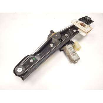 Recambio de elevalunas trasero derecho para bmw 1 (f20) 118 d referencia OEM IAM 7242556  