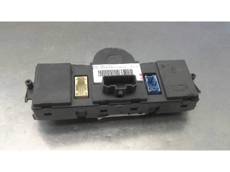 Recambio de mando climatizador para renault megane ii familiar privilege luxe referencia OEM IAM   