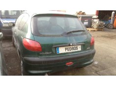 peugeot 206 berlina del año 2000 2