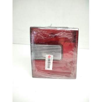 Recambio de piloto trasero central para citroën evasion 2.0 hdi exclusive referencia OEM IAM 45240G  