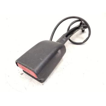 ENGANCHE DELANTERO DERECHO KD4557620 