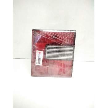 Recambio de piloto trasero central para citroën evasion 2.0 hdi exclusive referencia OEM IAM 45241  