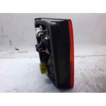 Recambio de piloto trasero central para citroën evasion 2.0 hdi exclusive referencia OEM IAM 45241  