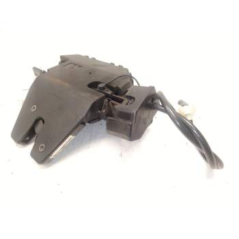 Recambio de cerradura maletero / porton para bmw 3 (e90) 320 d referencia OEM IAM 8196401  
