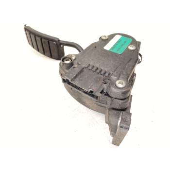 Recambio de pedal acelerador para nissan interstar furgoneta (x70) dci 90 referencia OEM IAM 7700314525  