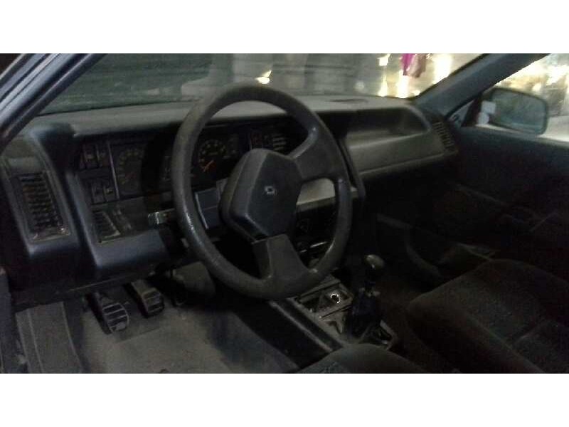 renault 21 berlina (b/l48) del año 1993