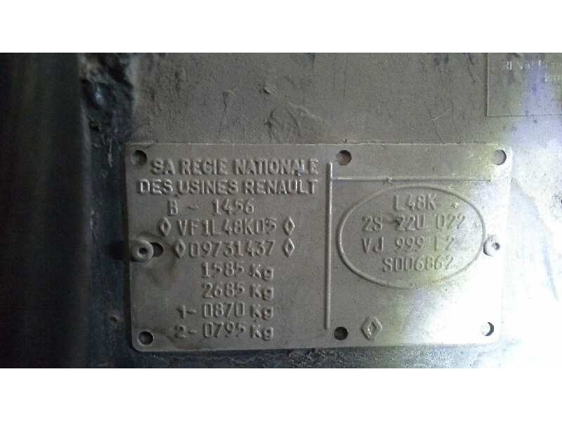 renault 21 berlina (b/l48) del año 1993