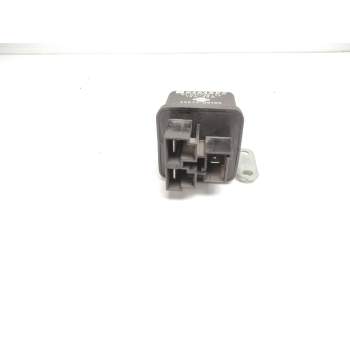Recambio de rele para nissan patrol gr v wagon (y61) 2.8 tdic (y61) referencia OEM IAM 25230D9705  