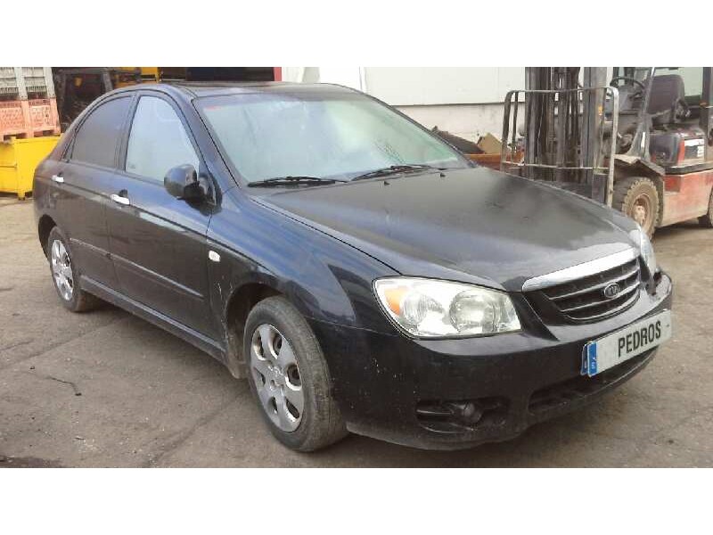 kia cerato del año 2005